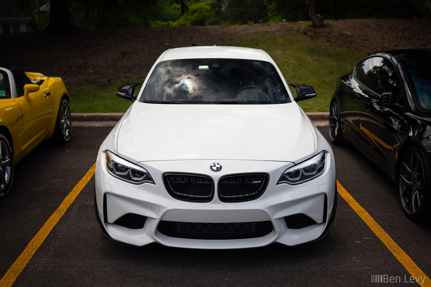 Front of White BMW M2