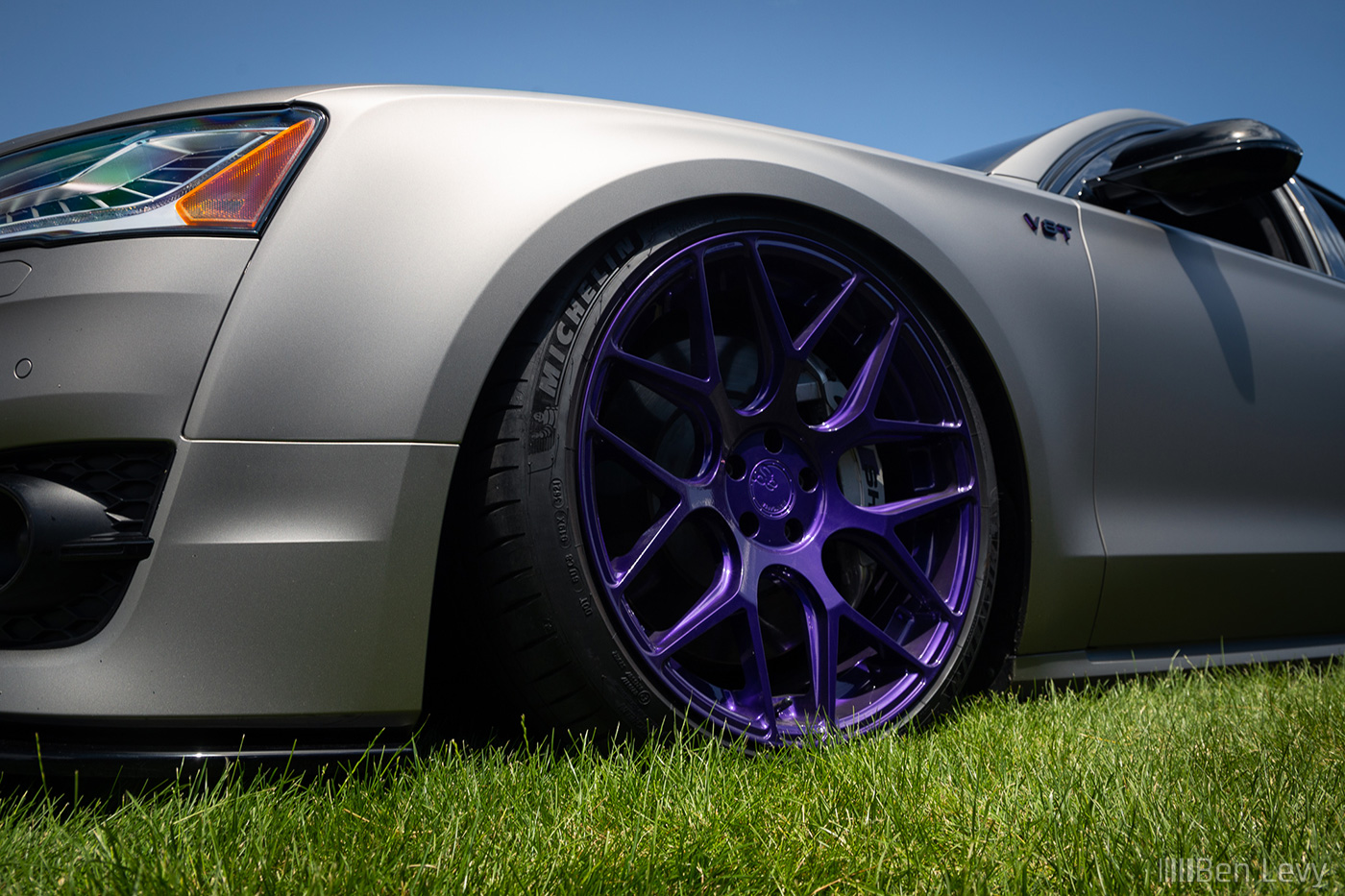 Purple AG Wheel on Audi S8
