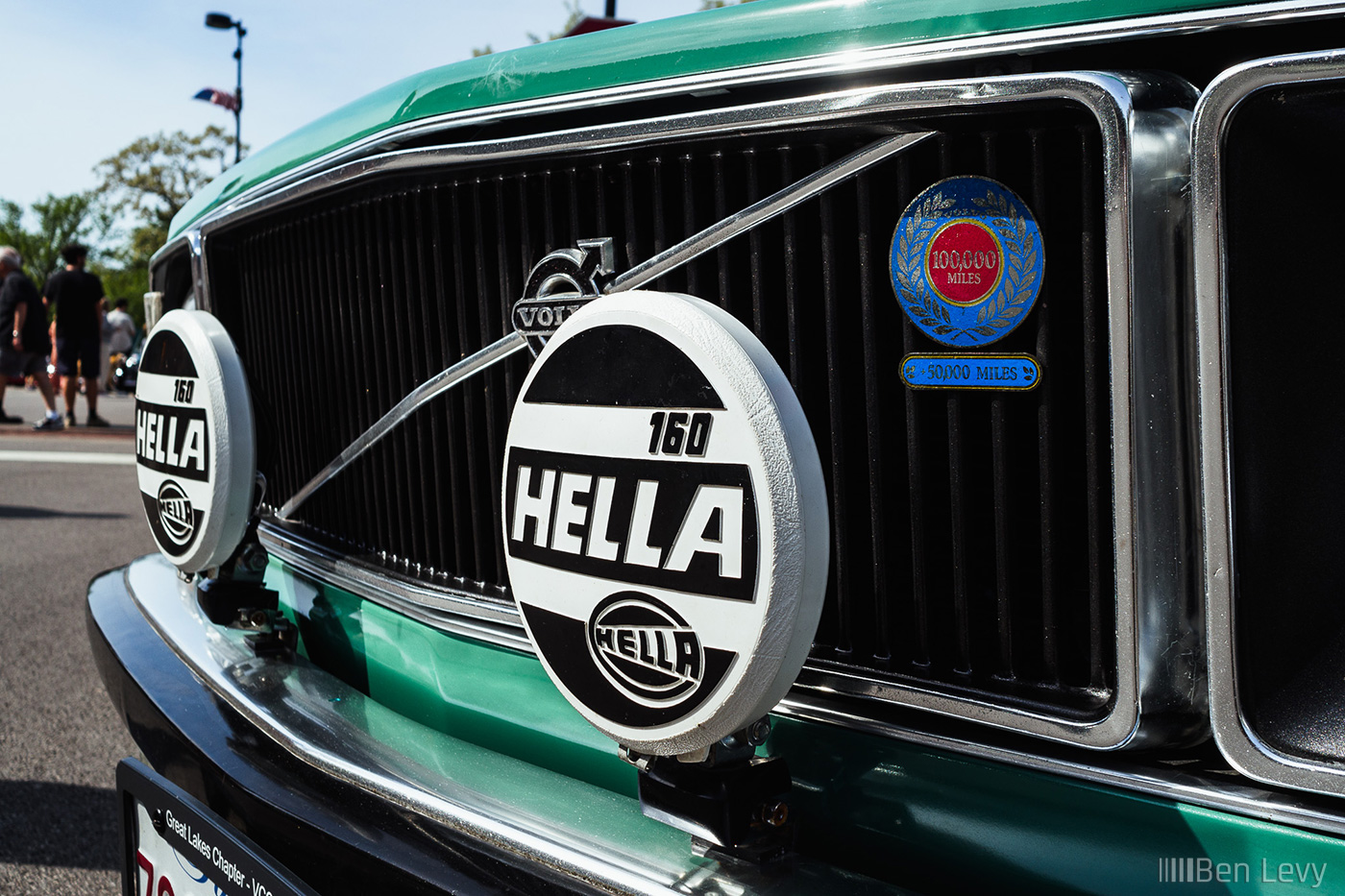 Hella 160 Series Driving Lights on Volvo 142