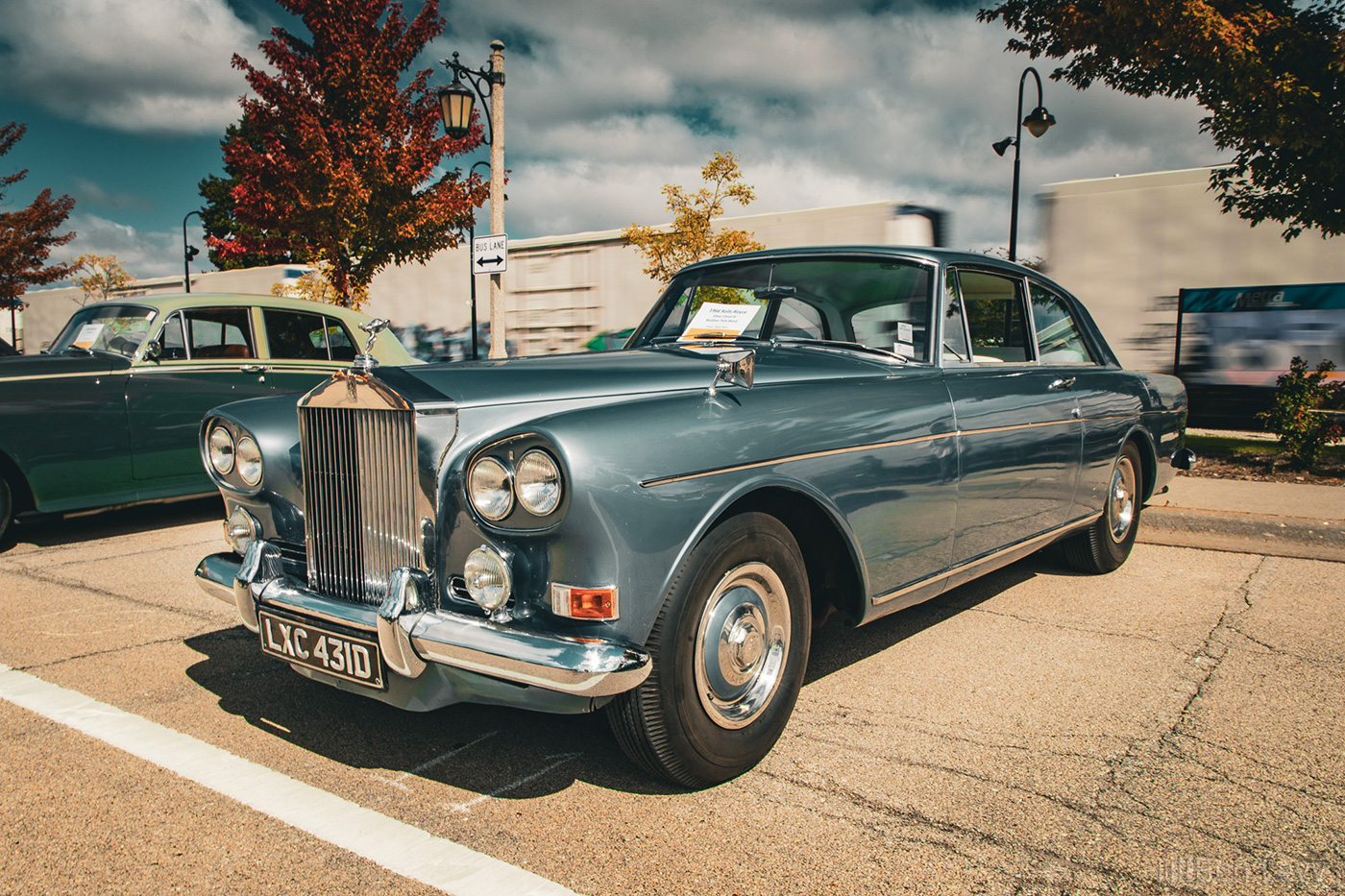 Blue 1966 Rolls-Royce Silver Cloud III at a Lake Forest Car Show