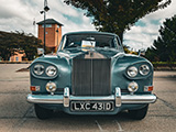 Front of Blue 1966 Rolls-Royce Silver Cloud III