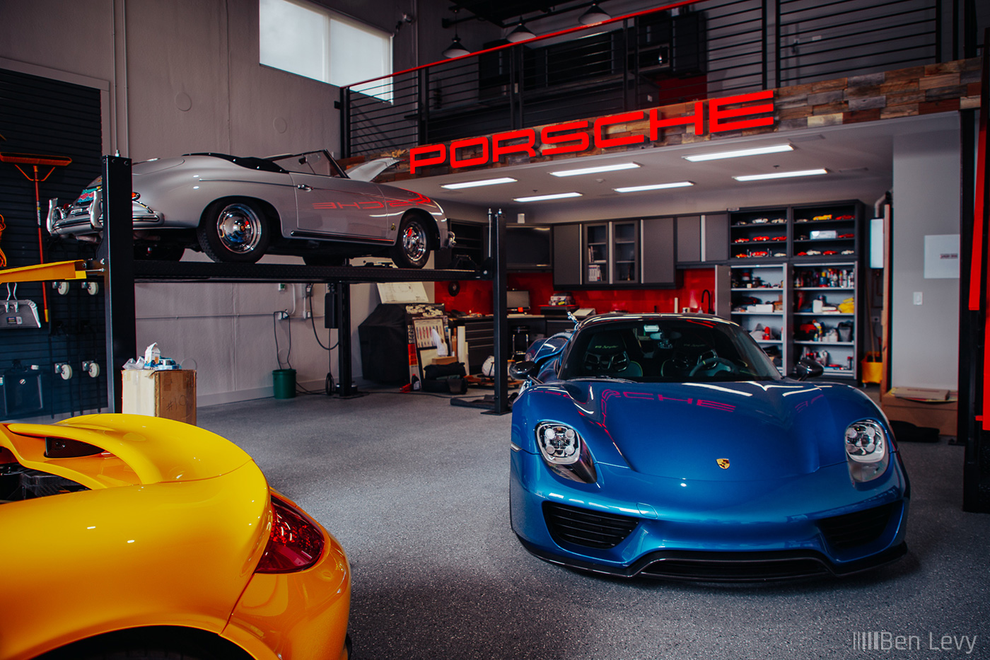 356 Cabriolet and 918 in Garage with Porsche Theme