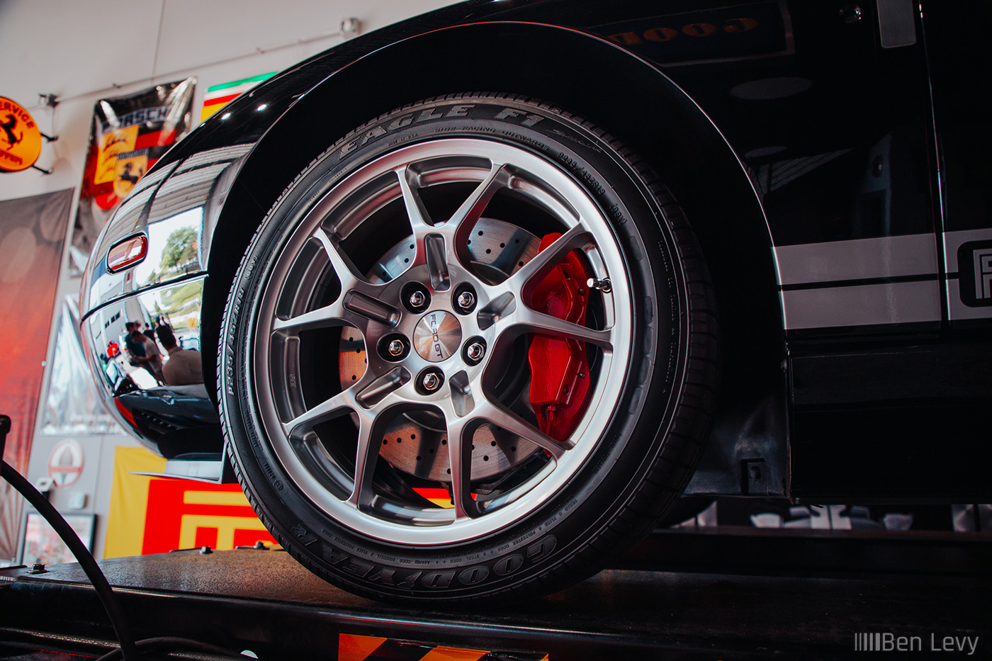 Front Wheel on Black Ford GT
