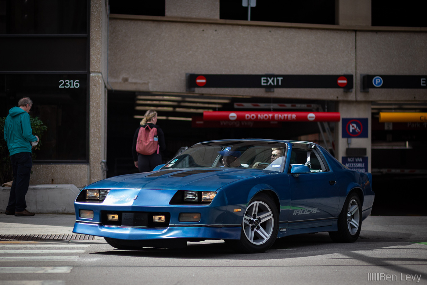 Blue Chevy Camaro IROC-Z in Lincoln Park in Chicago