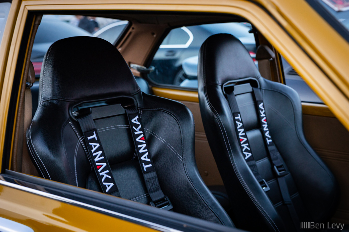 Black Bucket Seats in Toyota Corolla Coupe