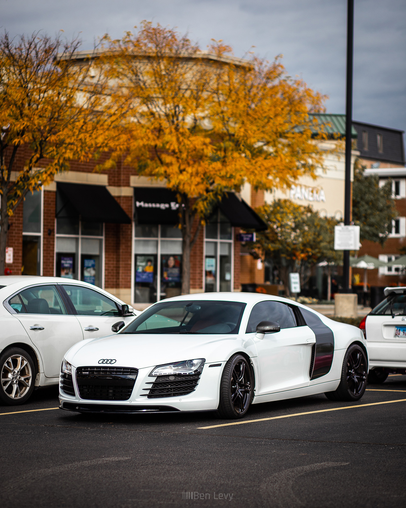 White Audi R8 at Car Meet in River Forest, IL