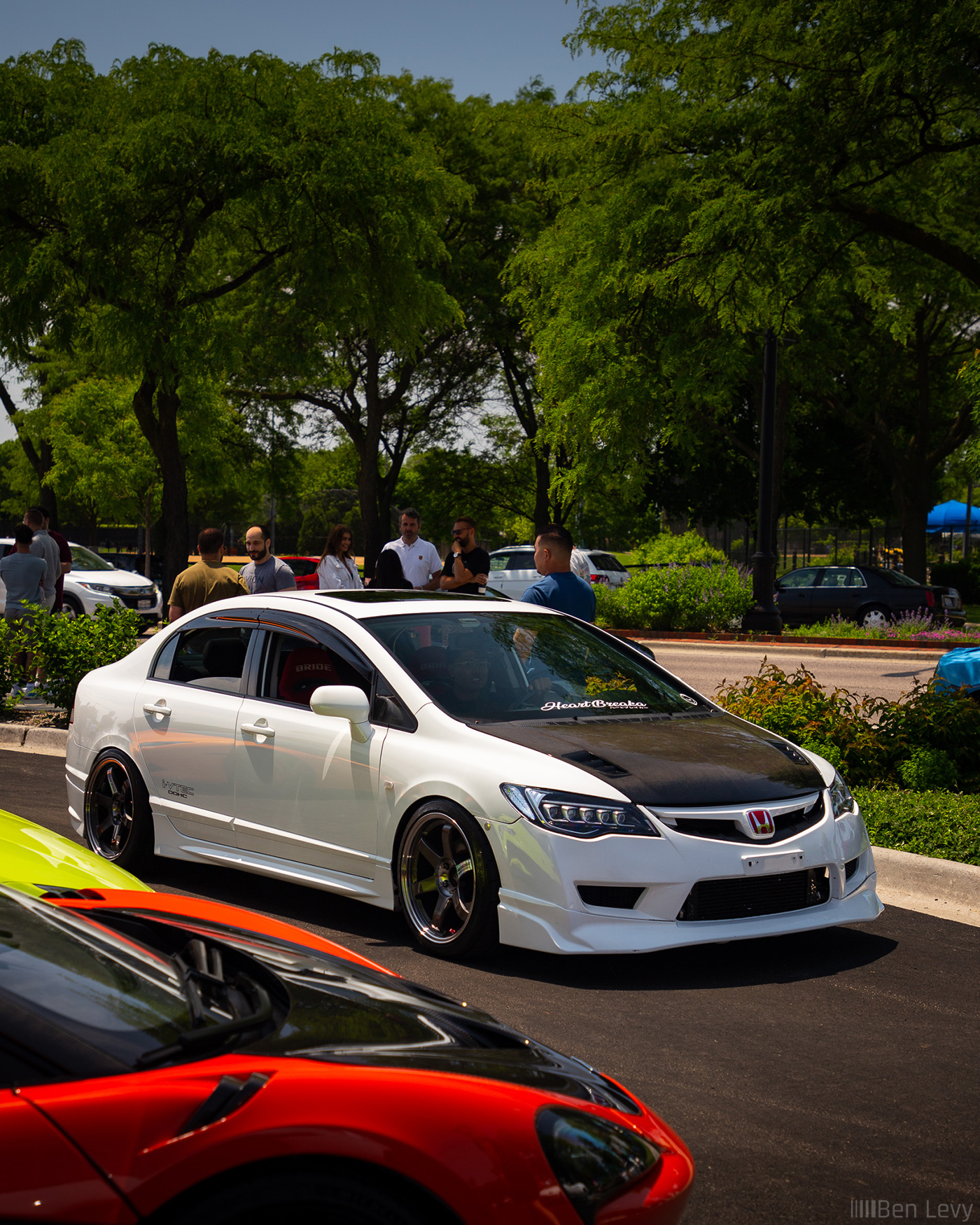 Customized, White Honda Civic Si