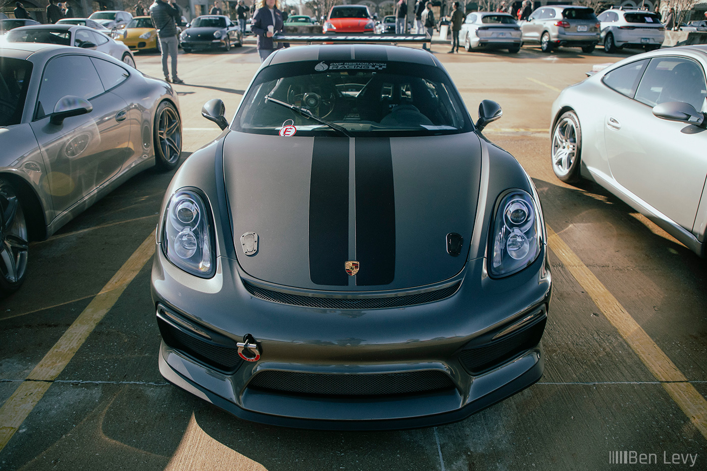 Front of the Grey Porsche Cayman GT4 from Team Stradale Racing