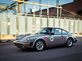Classic Porsche 911 Driving in Chicago