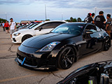 Black Nissan 350Z at Tuners and Tacos