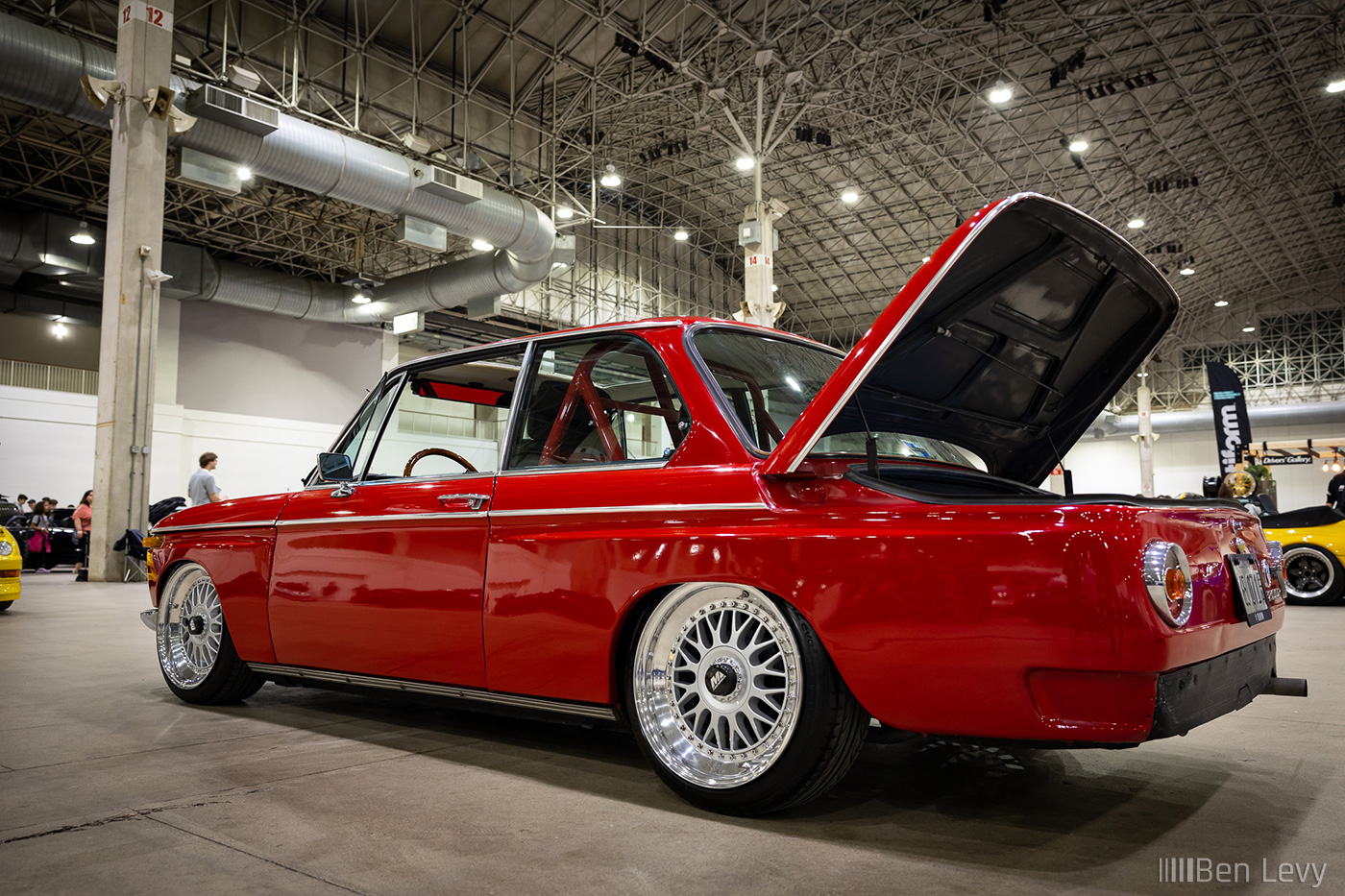 Wide Fenders on Red BMW 2002