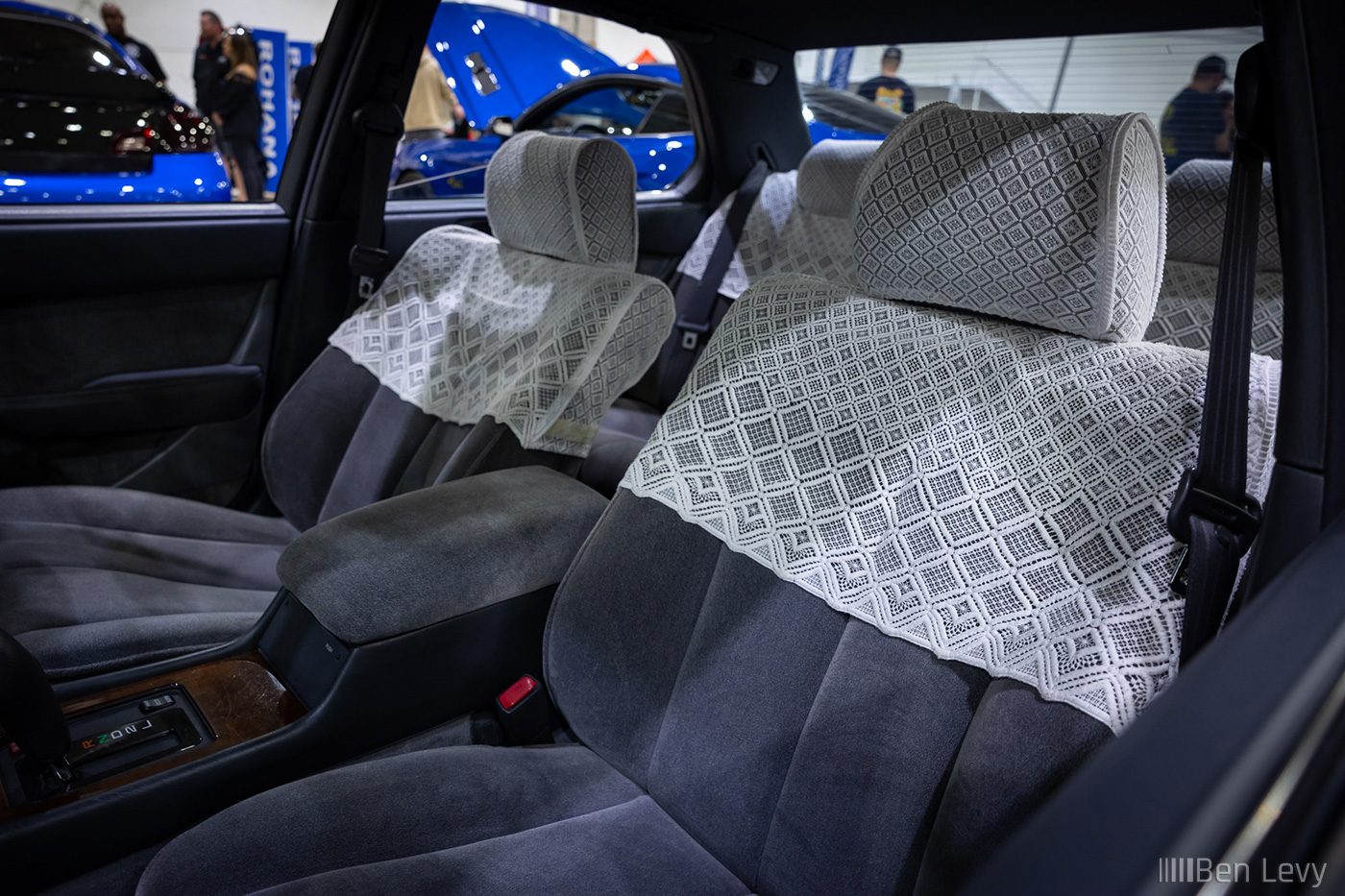 Lace Seat Covers on Toyota Celsior