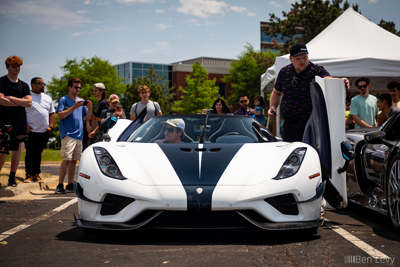 Front of White Koenigsegg at Car Show