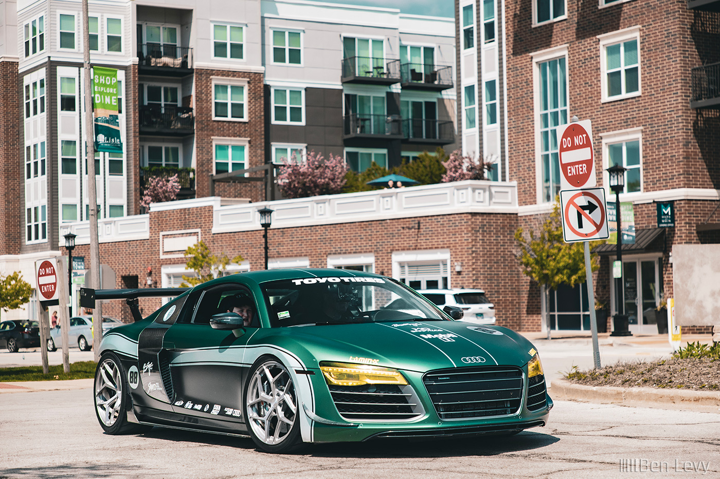 Boosted Audi R8 Arrives at Cold Brewed Cars & Coffee Lisle