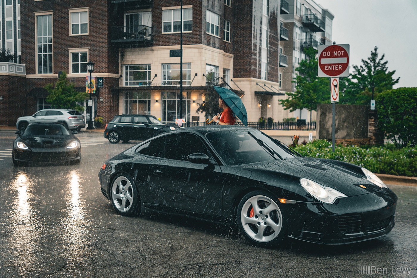 Black Porsche 911 and Dodge Viper in the Rain for Lisle Car Meet