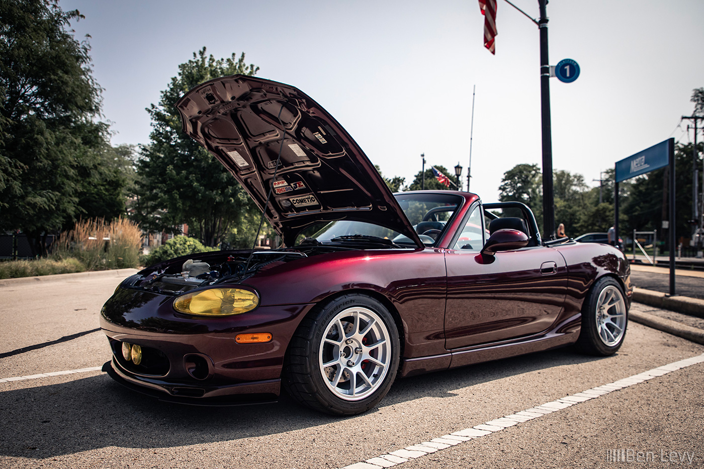 Maroon NB Miata at Fuelfed Coffee & Classics in Hinsdale