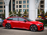 Red Audi RS6 at Lincoln Common in Chicago