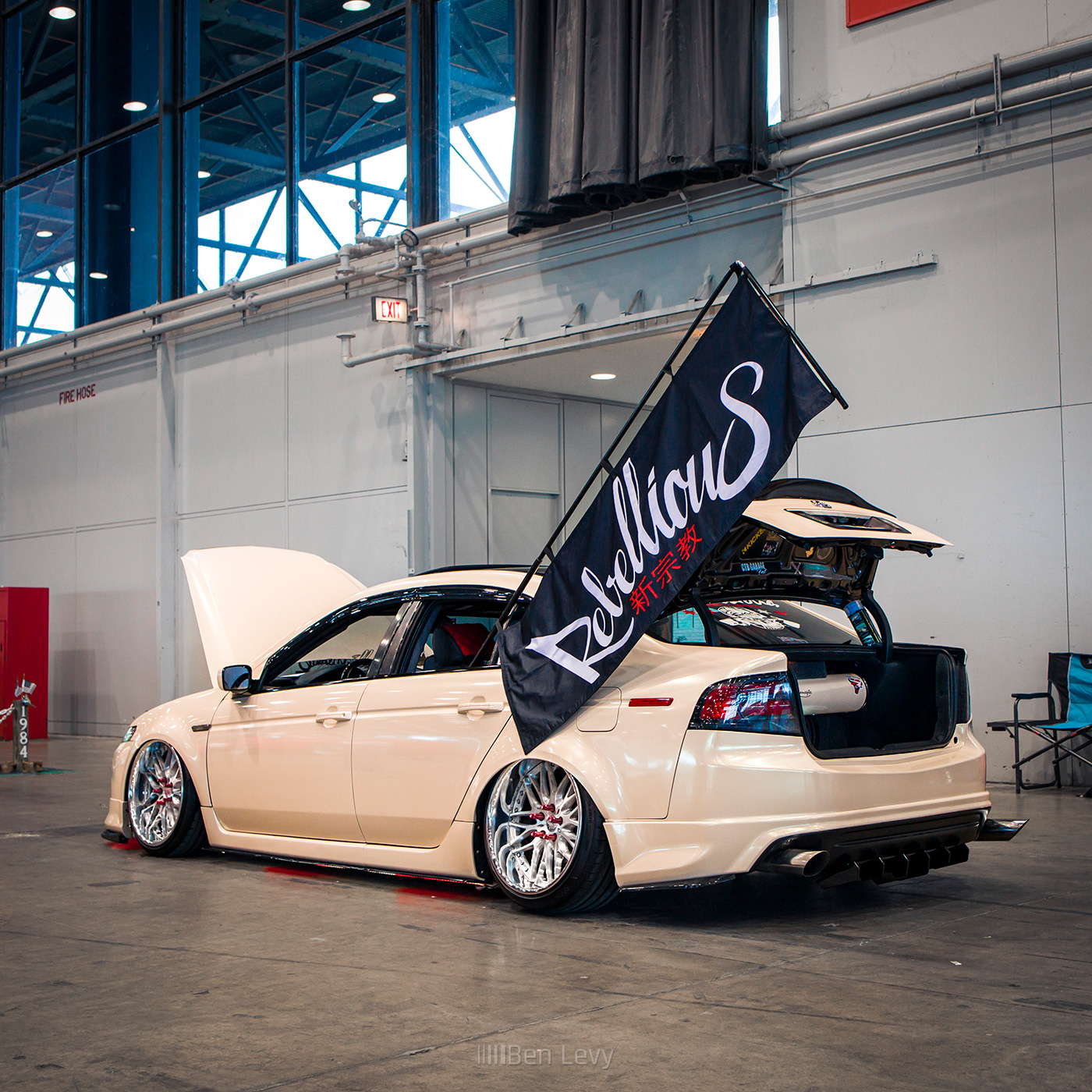 Bagged Acura TL at Lowrider Chicago Super Show