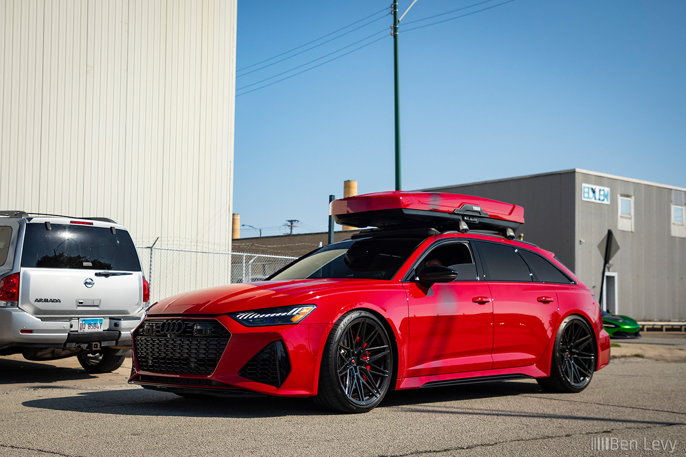 Red Audi RS6 Avant in Chicago