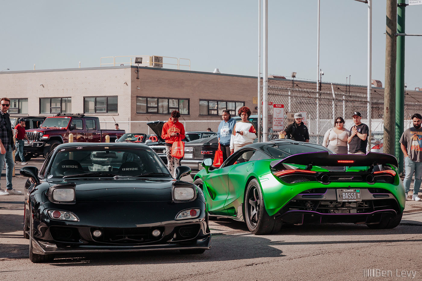 Mazda RX-7 and McLaren 720S at a Chicago Cars and Coffee