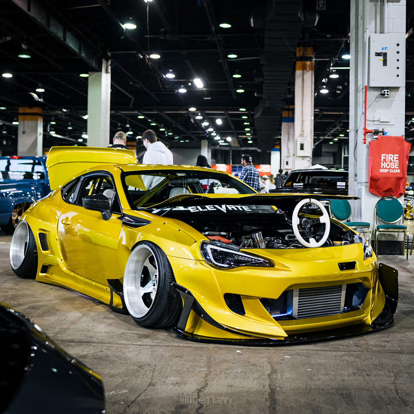 Bagged Scion FR-S with Gold Wrap