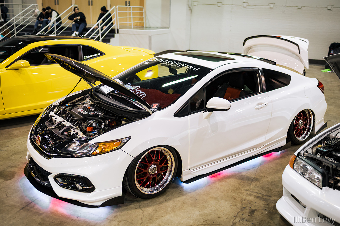 White Honda Civic Si Coupe with Fatboy Graphics