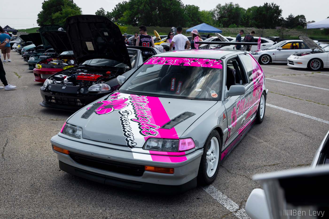 Grey EF Honda Civic with White and Pink Wrap