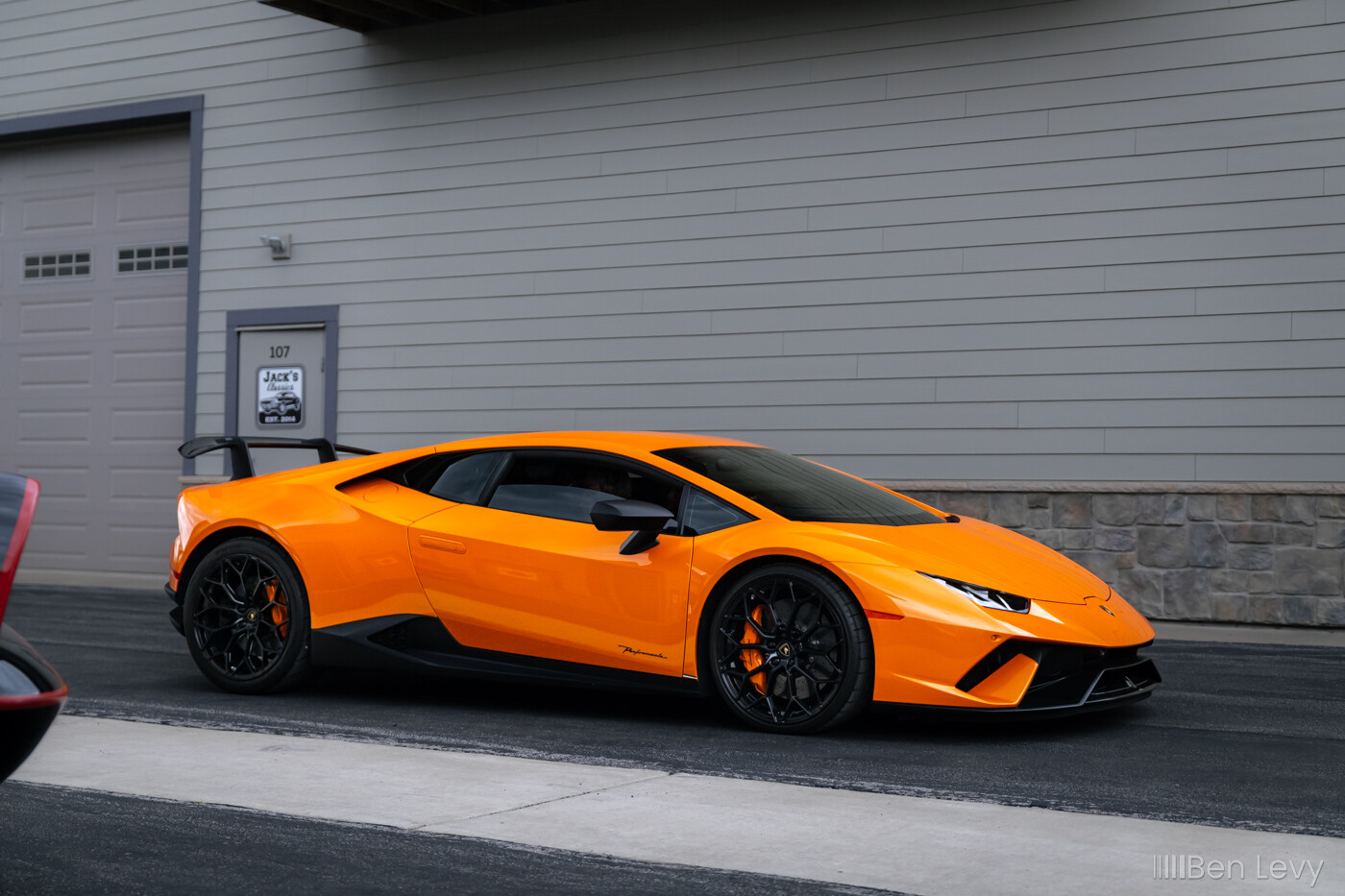 Orange Lamborghini Huracán Performante