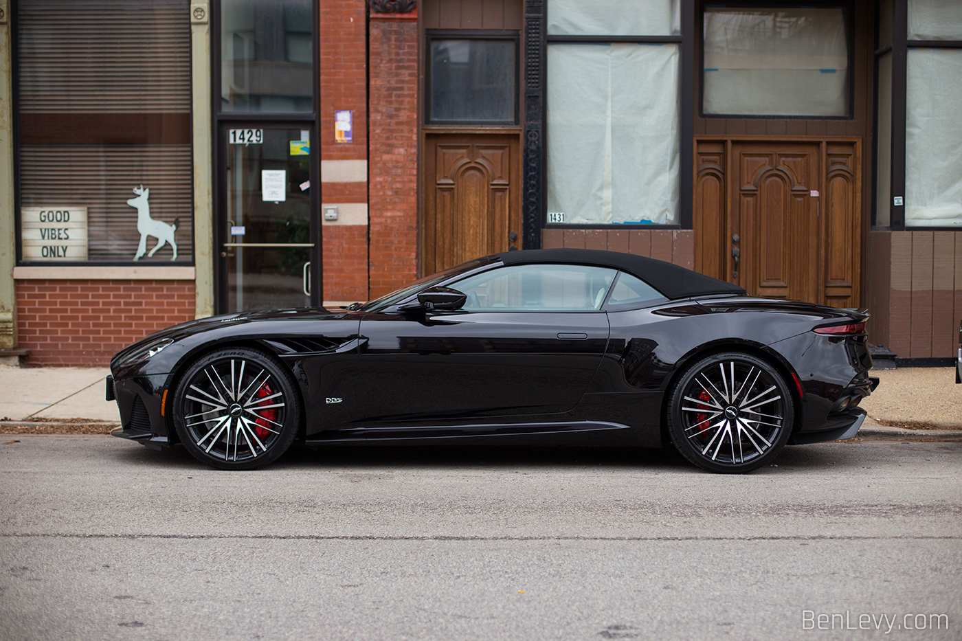 Black  Aston Martin DBS Superleggera in Chicago
