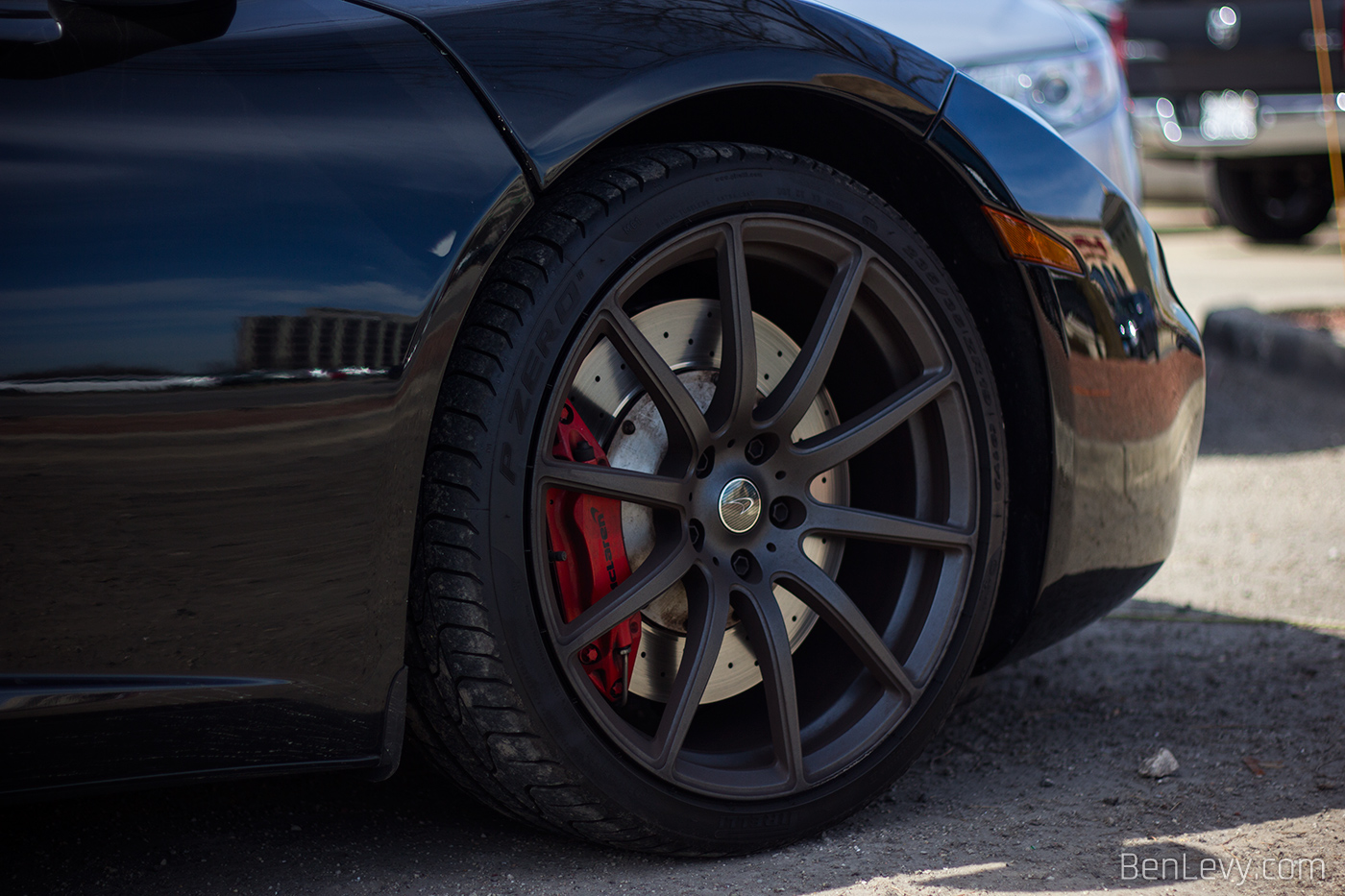 Black McLaren 12C Wheel