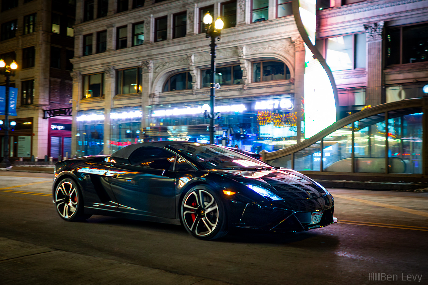 Lamborghini LP560-4 Final Edition on State Street