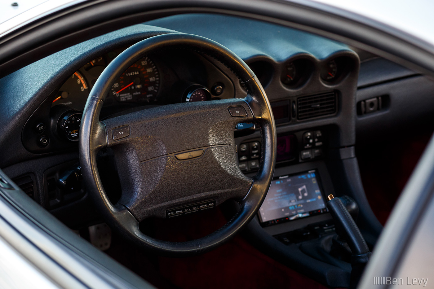 Black OEM Steering Wheel in Mitsubishi 3000GT VR-4