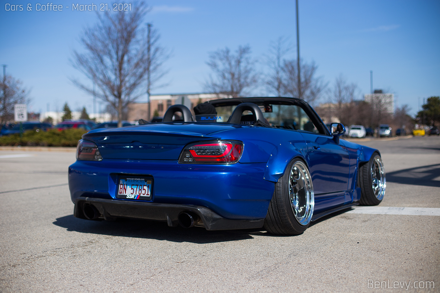 Blue Honda S2000 at the Streets of Woodfield