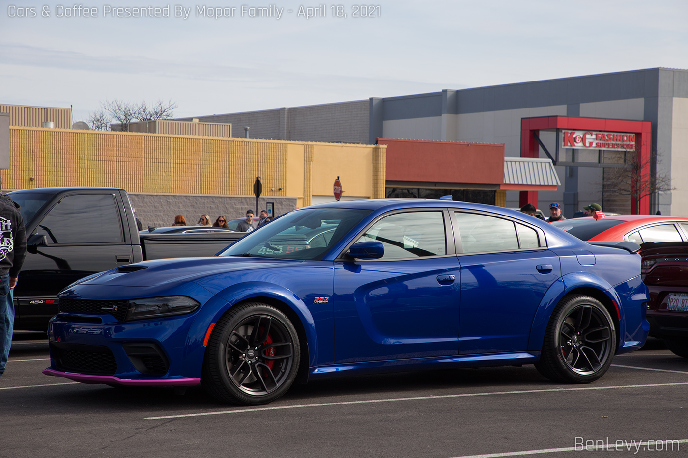 Blue Dodge Charger SRT-8 Super Bee