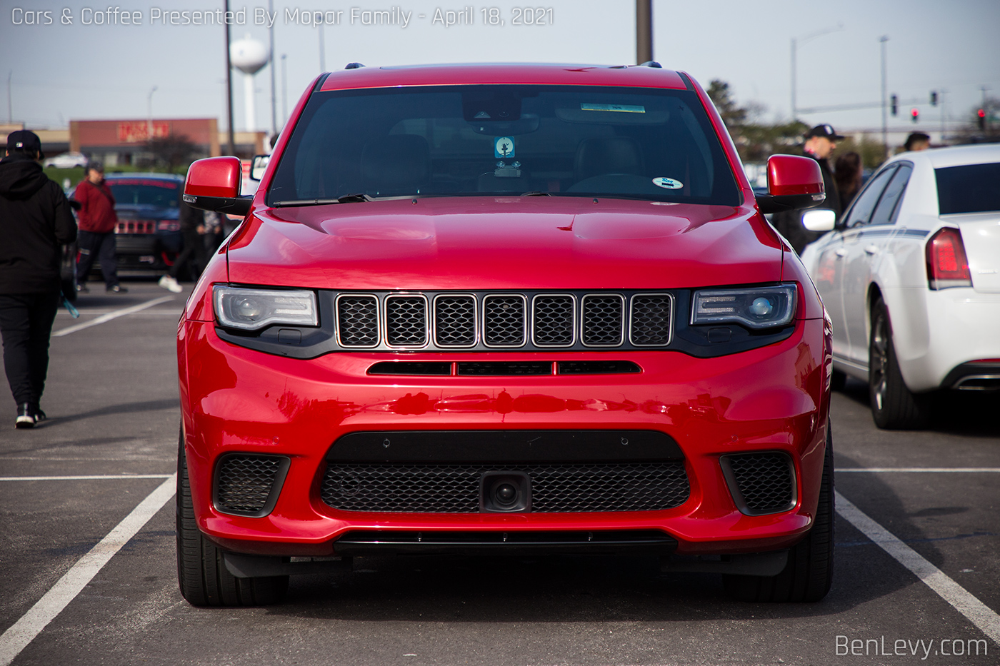 Debadged Jeep Grand Cherokee