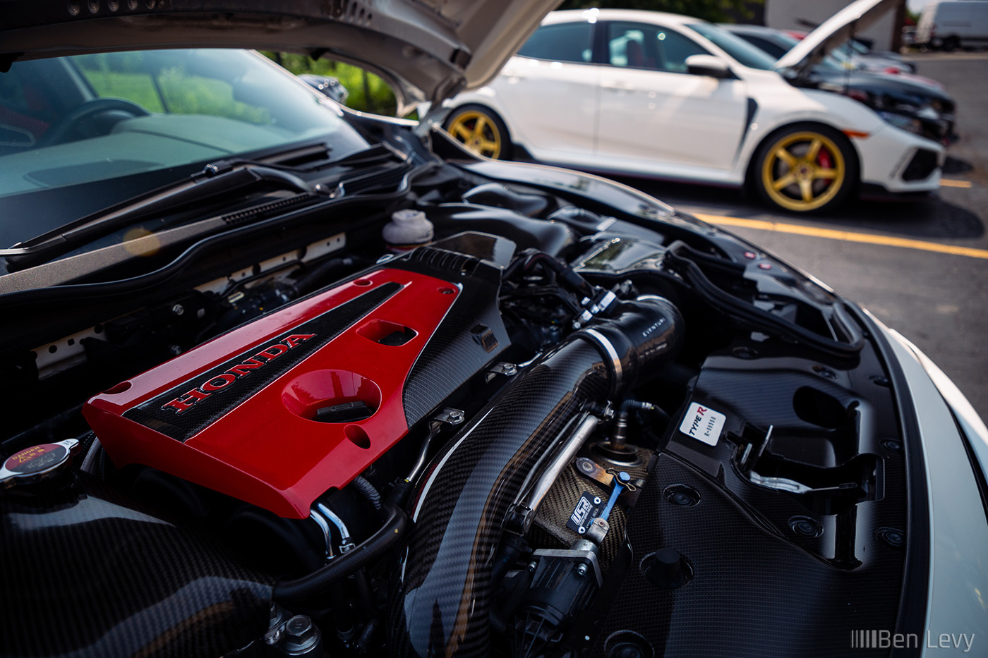 FK8 Civic Type R with Eventuri Charge Pipe