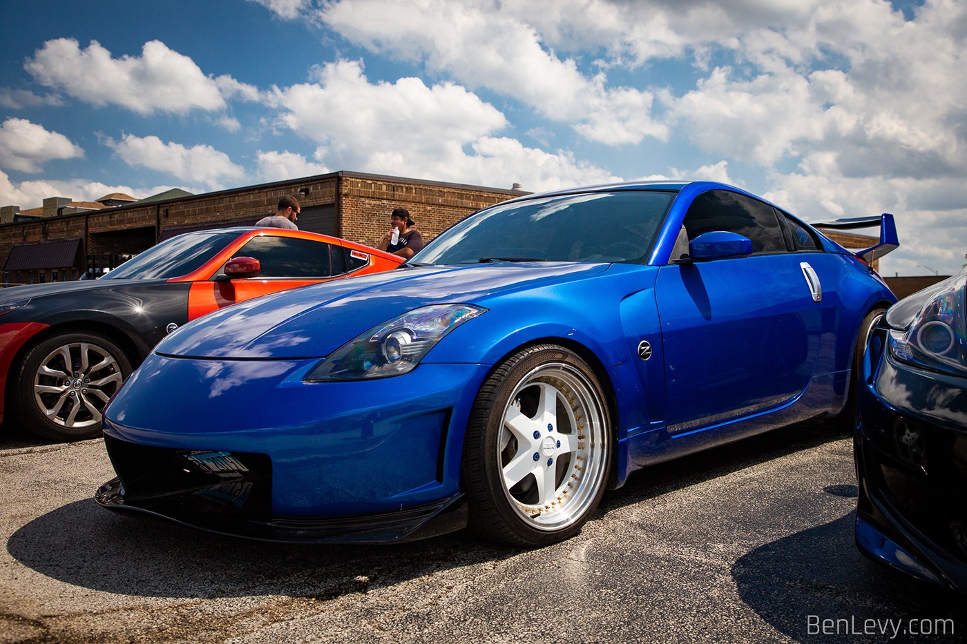 Blue Nissan 350Z at Chicago Auto Pros Lombard - BenLevy.com