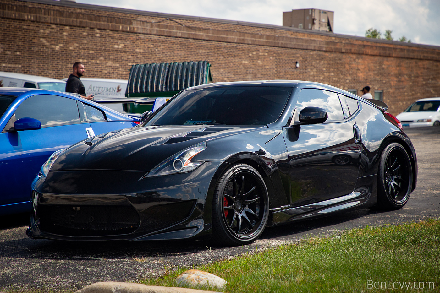 All Black Nissan 370Z