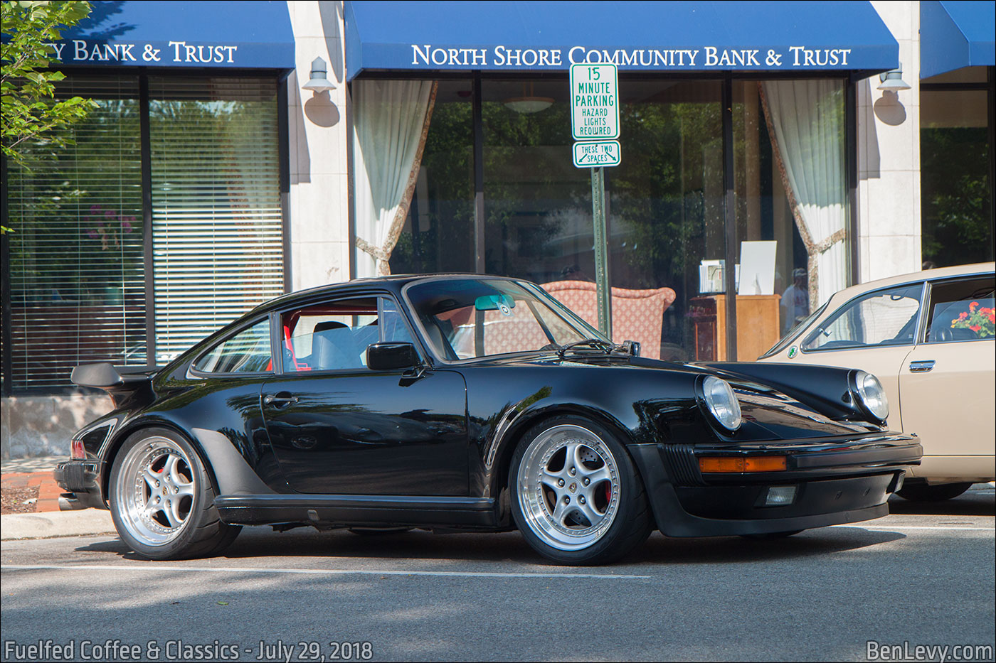 Black Porsche 911 Turbo