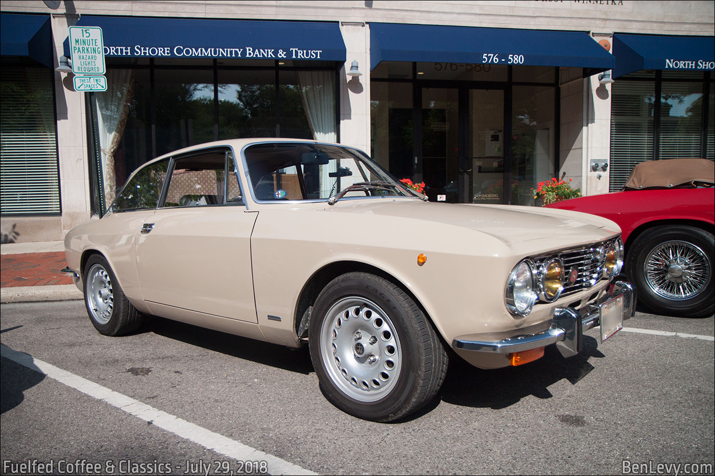 Alfa Romeo GTV 2000