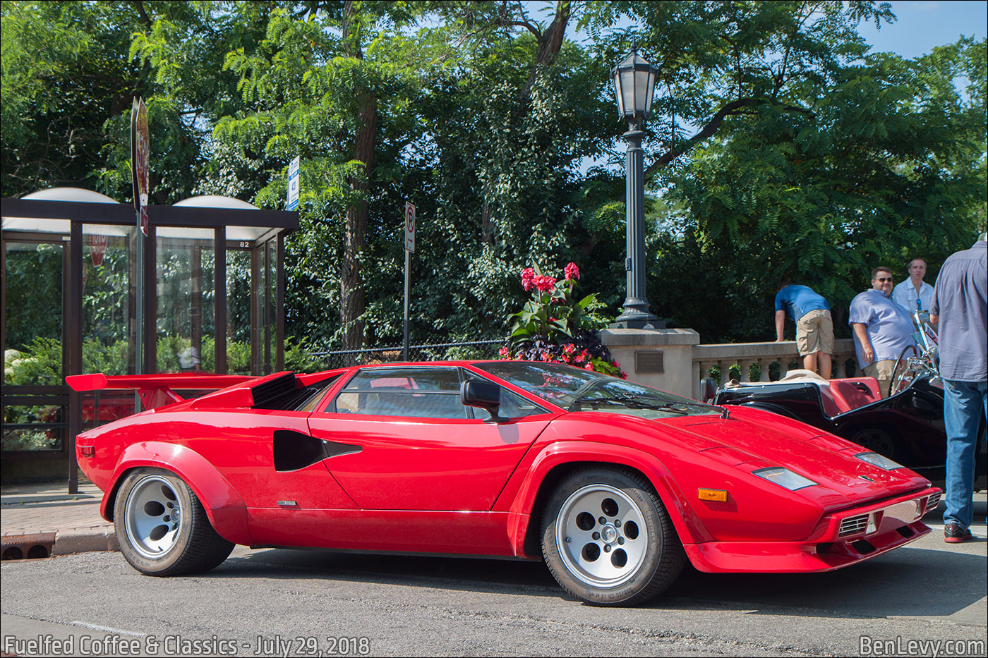 Red Lamborghini Countach S