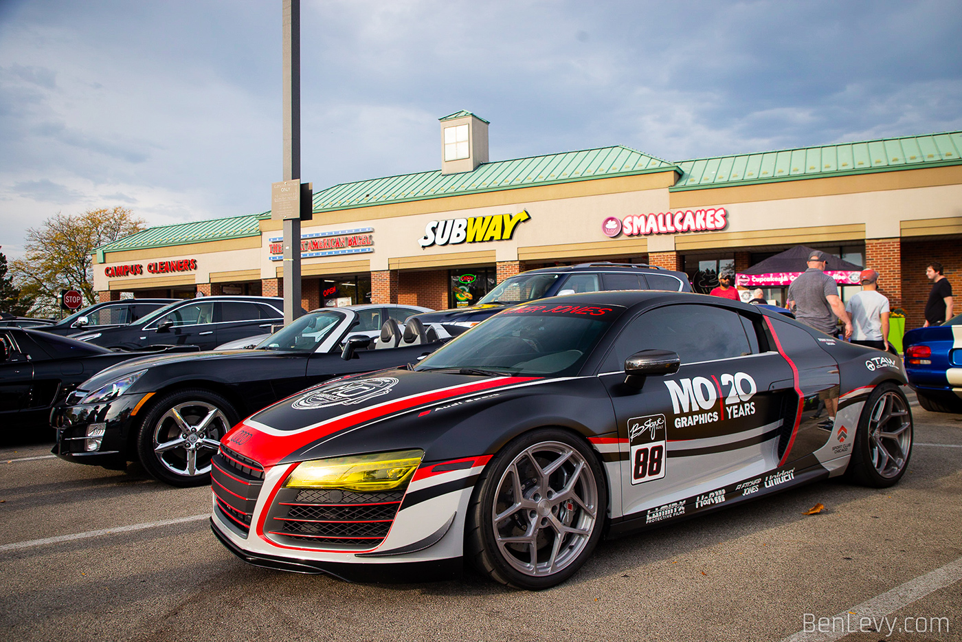 Rouge Audi R8 at Cars & Coffee