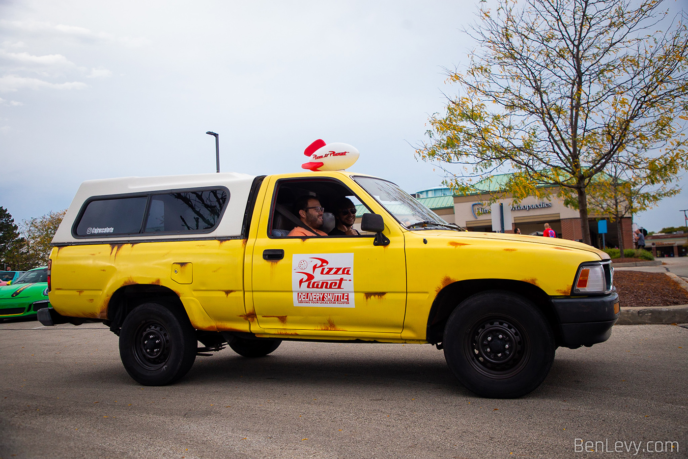 Yellow Pizza Planet Truck in Chicago Suburbs