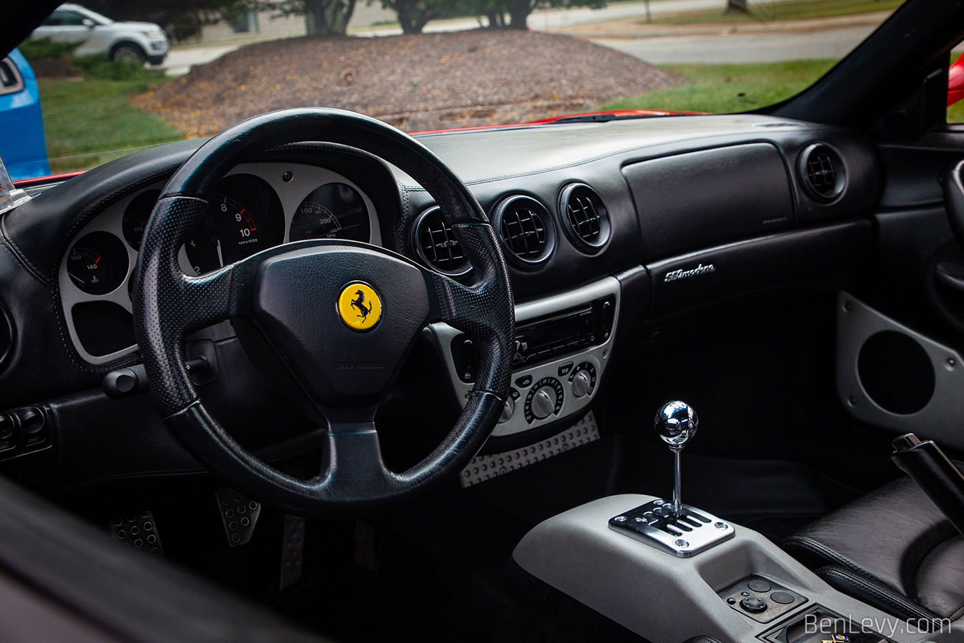 Dashboard of Ferrari 360 Modena with Black Interior