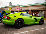 Dodge Viper in Green