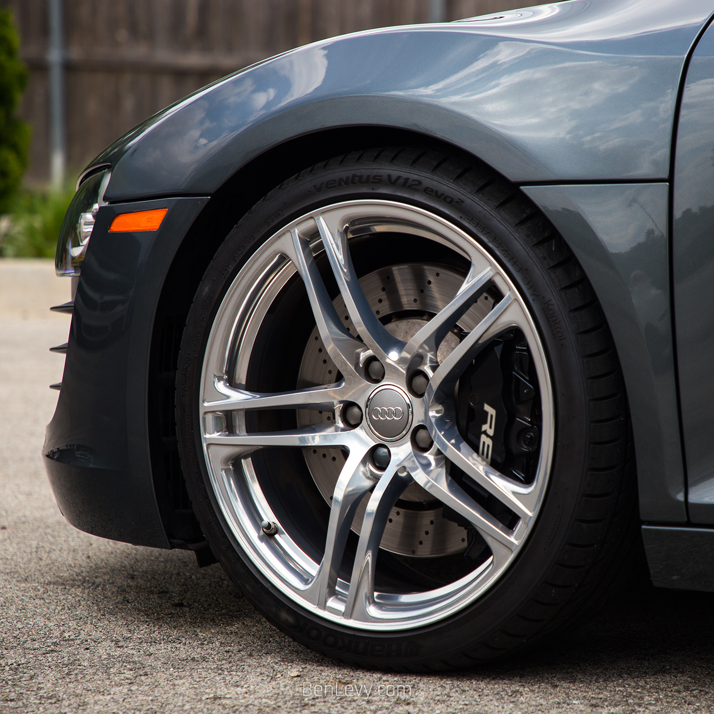 Polished Audi R8 Wheel