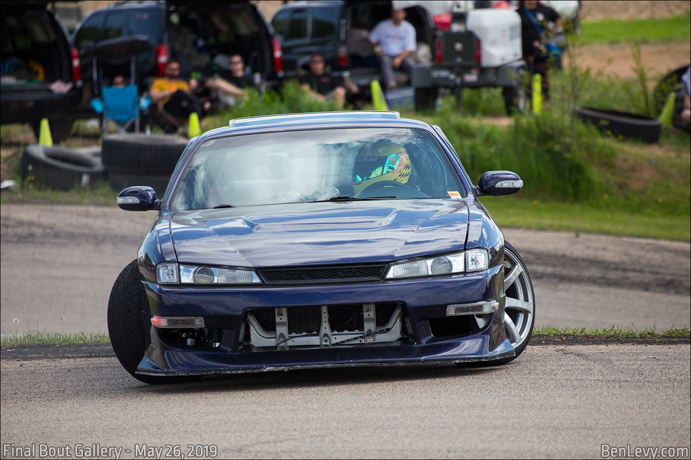S14a Spinout on the track