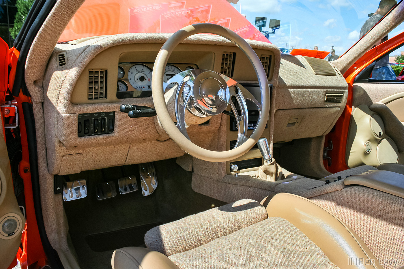 Custom Interior in Ford Thunderbird