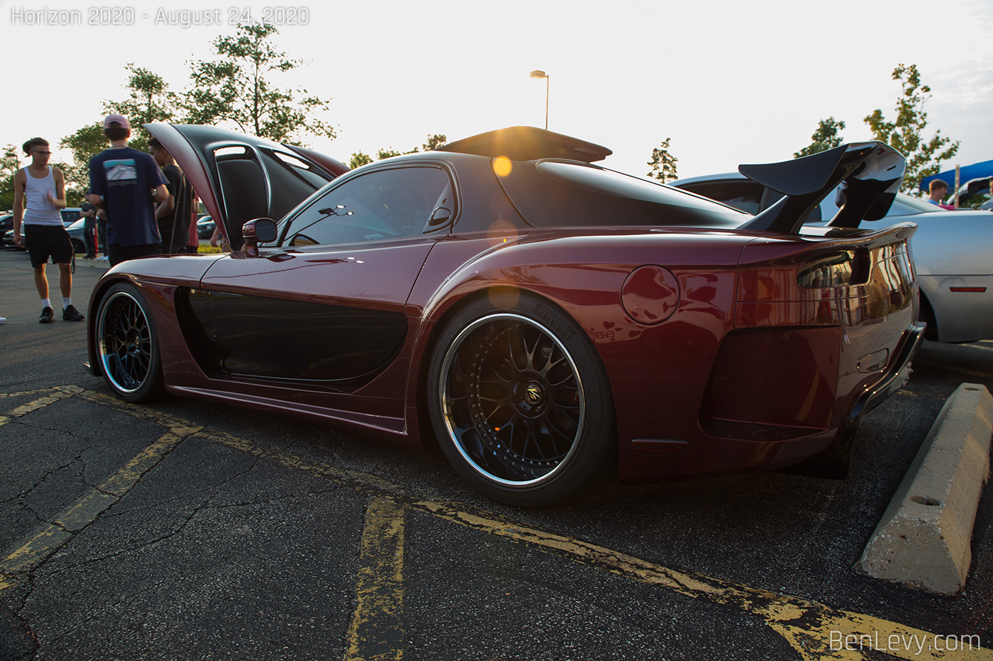 Maroon Veilside RX-7