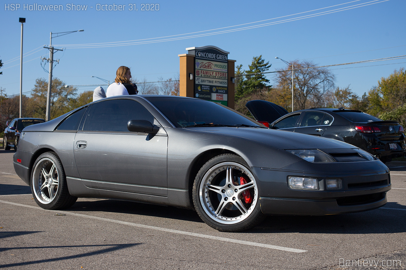 Grey Nissan 300ZX